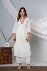 White Boota Work Cotton Kurta Set (2 piece set)