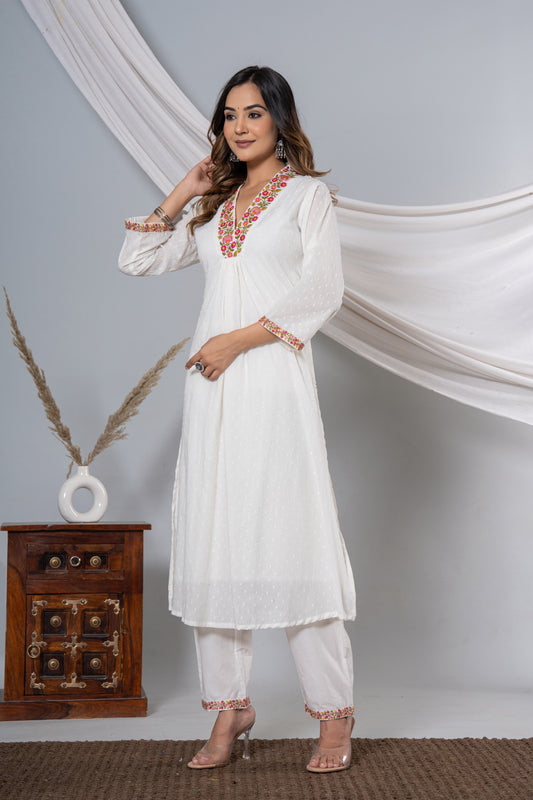 White Boota Work Cotton Kurta Set (2 piece set)